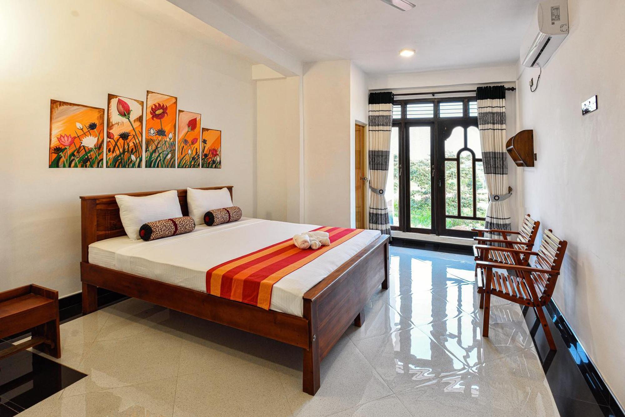 Gold Crown Residence Dambulla Ngoại thất bức ảnh