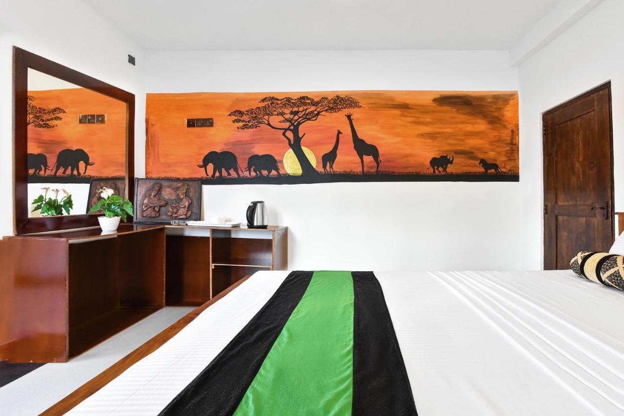 Gold Crown Residence Dambulla Ngoại thất bức ảnh